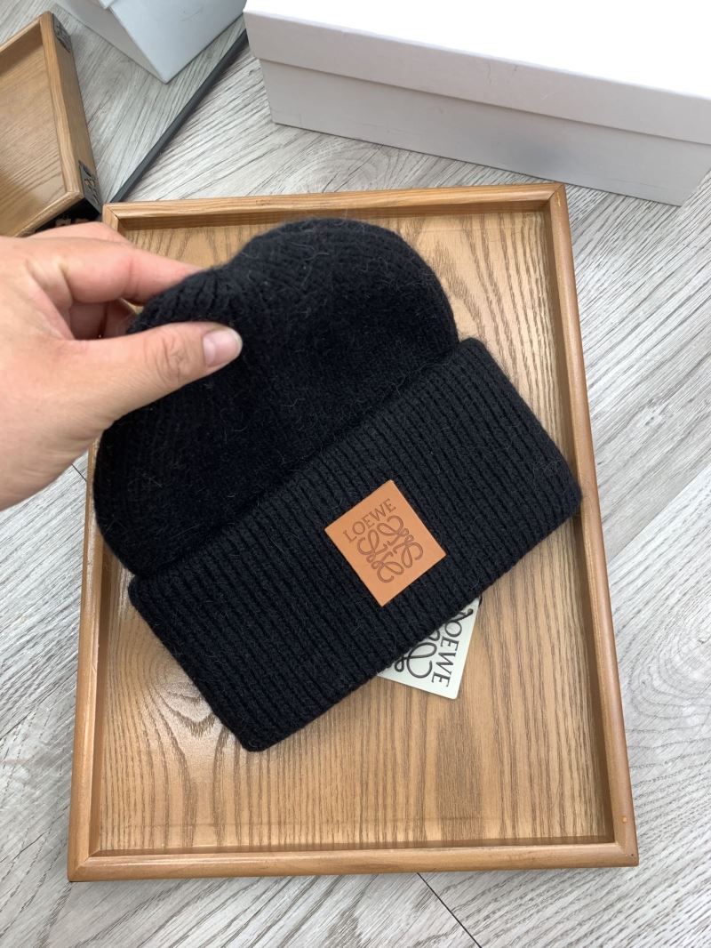 Loewe Caps